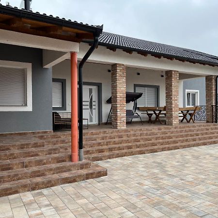 Kuca Za Odmor ,,Valvero'' Vrbanja Exterior photo