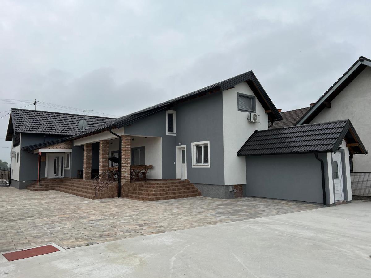 Kuca Za Odmor ,,Valvero'' Vrbanja Exterior photo